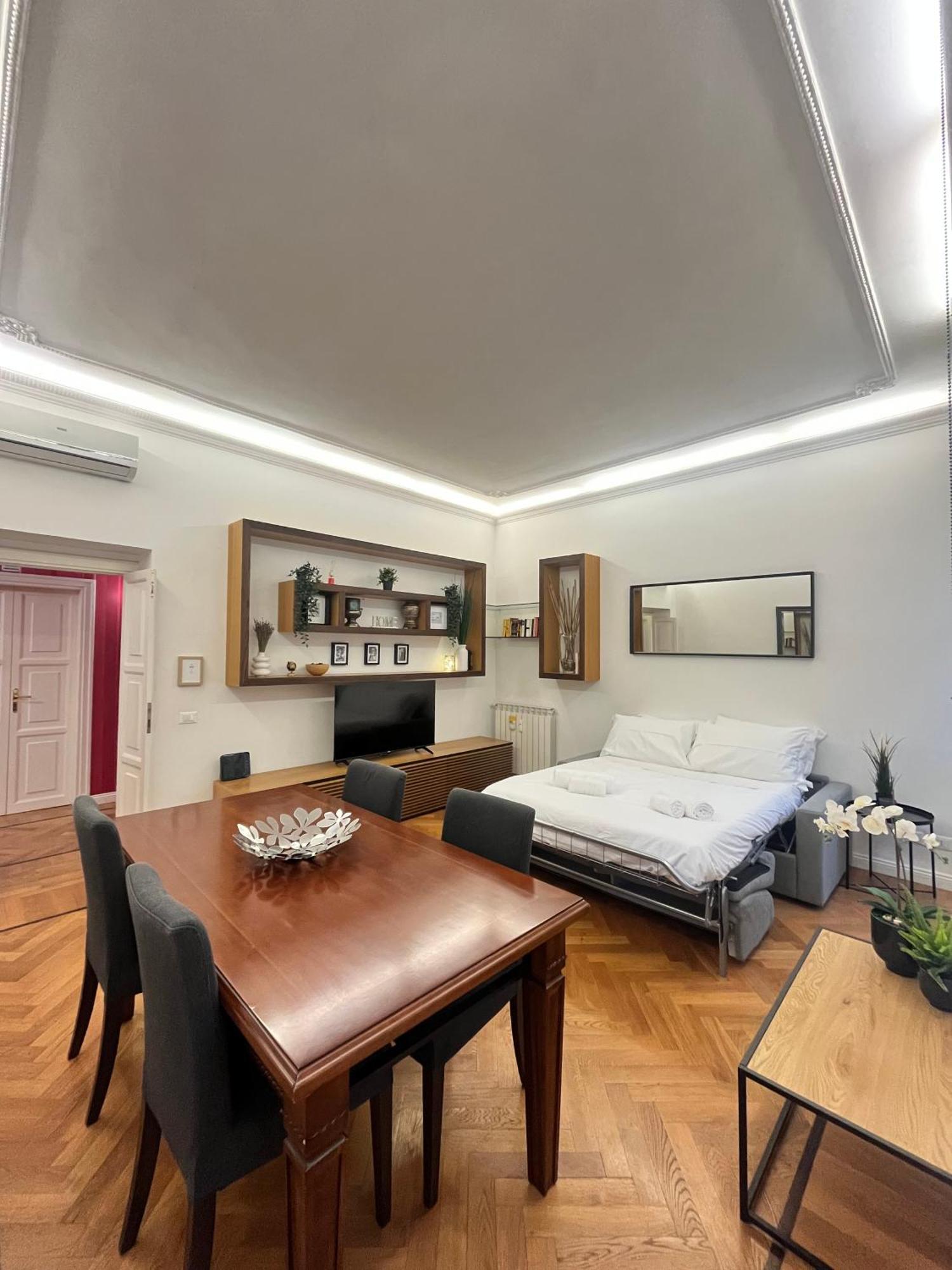 Lejlighed Salotto Trastevere
